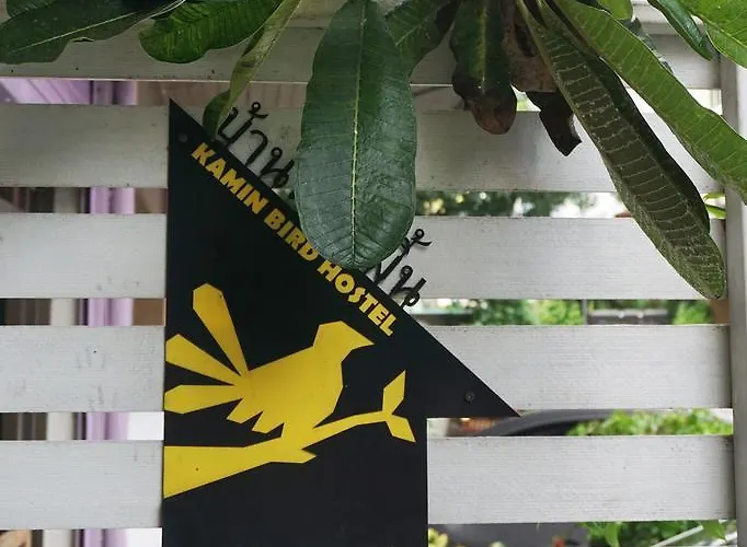 بيت شباب Kamin Bird بانكوك